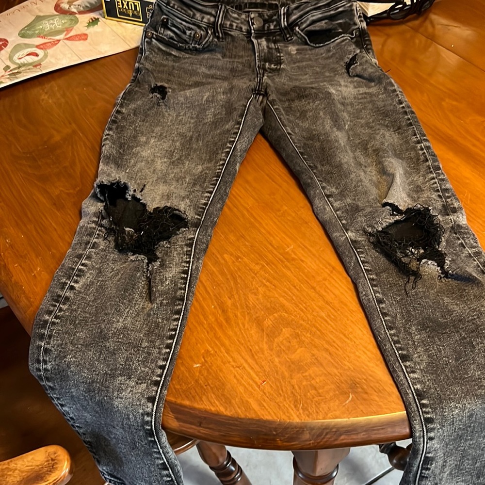 Mens anerican eagle ripped jeans